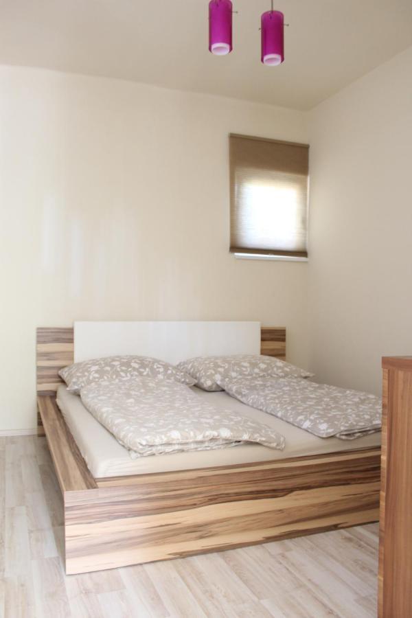 Апартаменты Medlin Apartman Шиофок Экстерьер фото